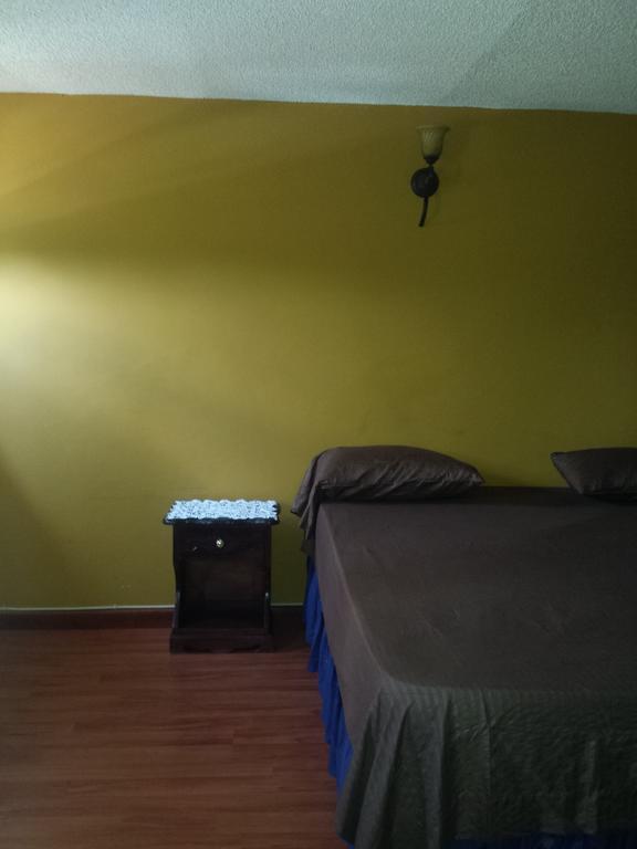 Impeccable Guest Rooms 2 Kingston Szoba fotó